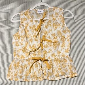 Women's Yellow Floral Sleeveless Tie Front Blouse